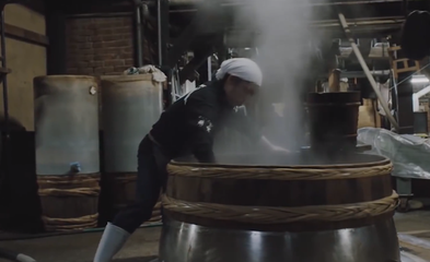 剪掉的頭發(fā)用處多，回收背后暗藏商機(jī)——這些電視劇情節(jié)讓你大開眼界